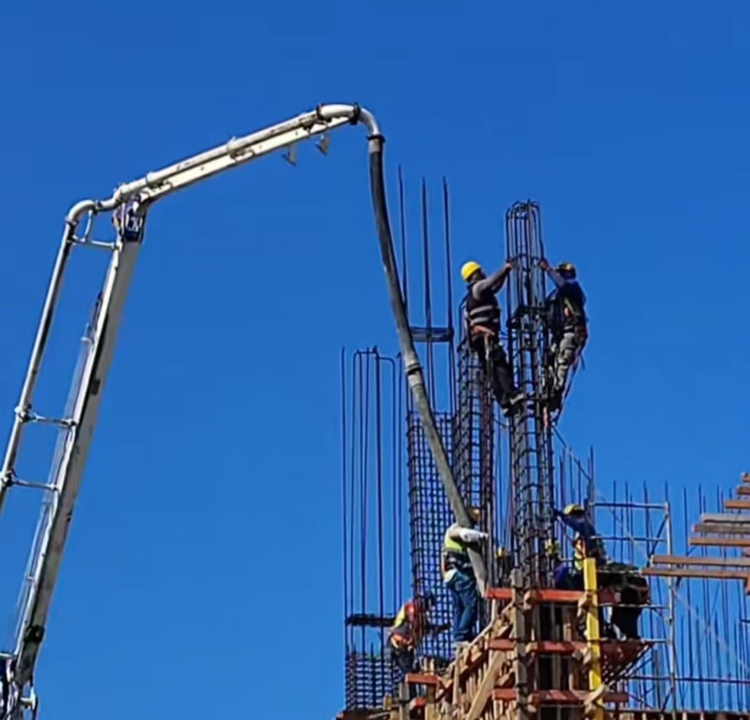 Tlalnepantla de Baz Camión revolvedora de Concreto 2026.jpg